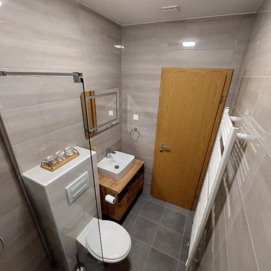קרנייסקה גורה Apartmaji Biseri מראה חיצוני תמונה